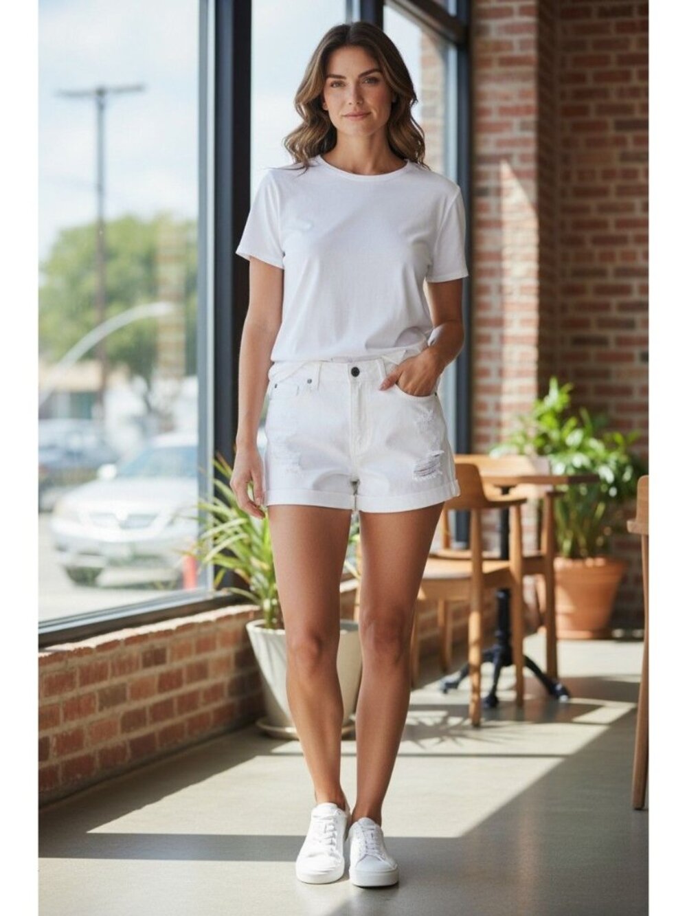 KanCan Women's White Distressed Denim Shorts With Rolled Hem - Size M (W13 - 30)